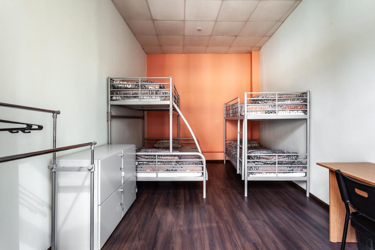 Mister Hostel Lviv Ngoại thất bức ảnh
