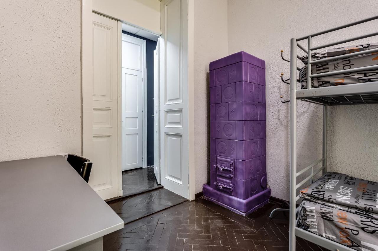 Mister Hostel Lviv Ngoại thất bức ảnh