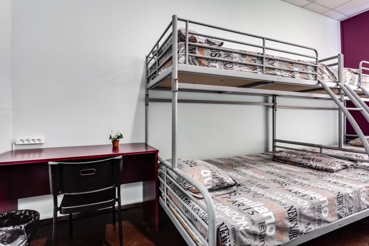 Mister Hostel Lviv Ngoại thất bức ảnh