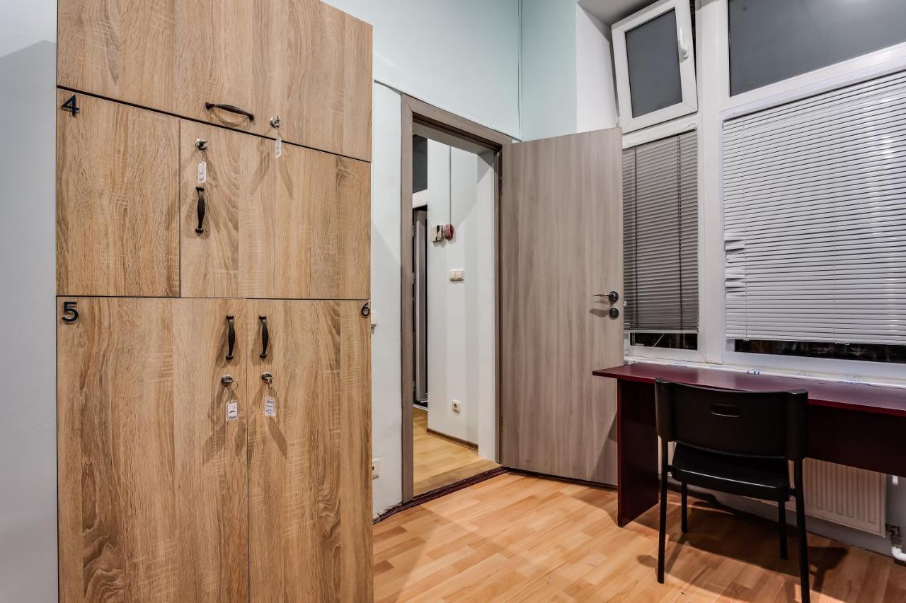 Mister Hostel Lviv Ngoại thất bức ảnh